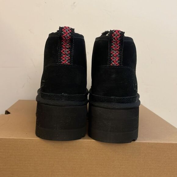 UGG Neumel Heritage Platform Boots Black Women Size 9 - Picture 8 of 13